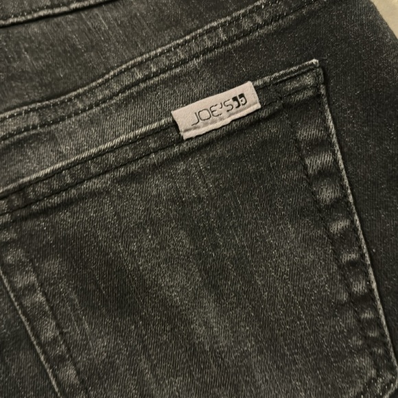 Joe’s Jeans Washed Black - Picture 16 of 17